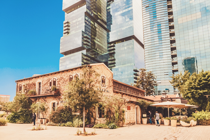 Color photo of Tel Aviv